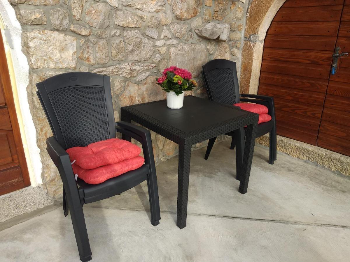 Apartment Samanic Малинська Екстер'єр фото